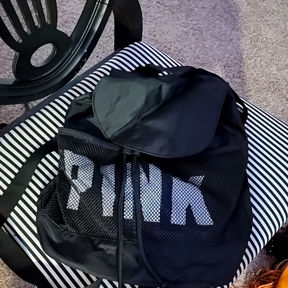 PINK Victoria secret gym bag